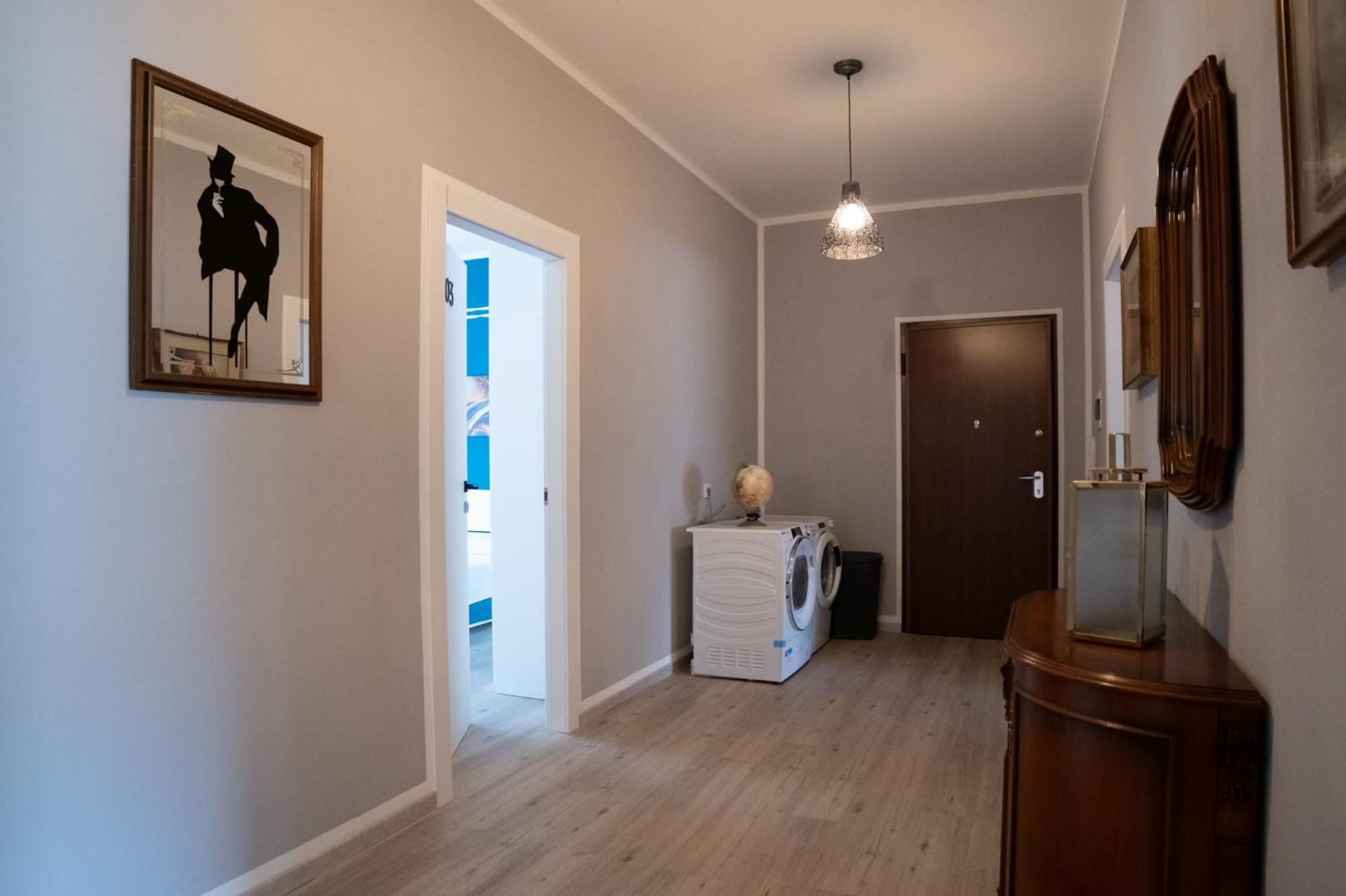 Casa Vacanze Aria Leggiuno Exteriör bild