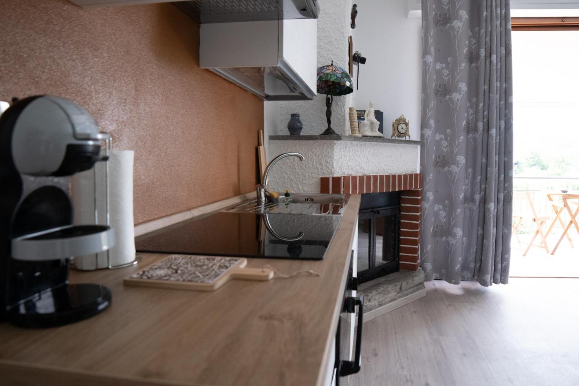 Casa Vacanze Aria Leggiuno Exteriör bild