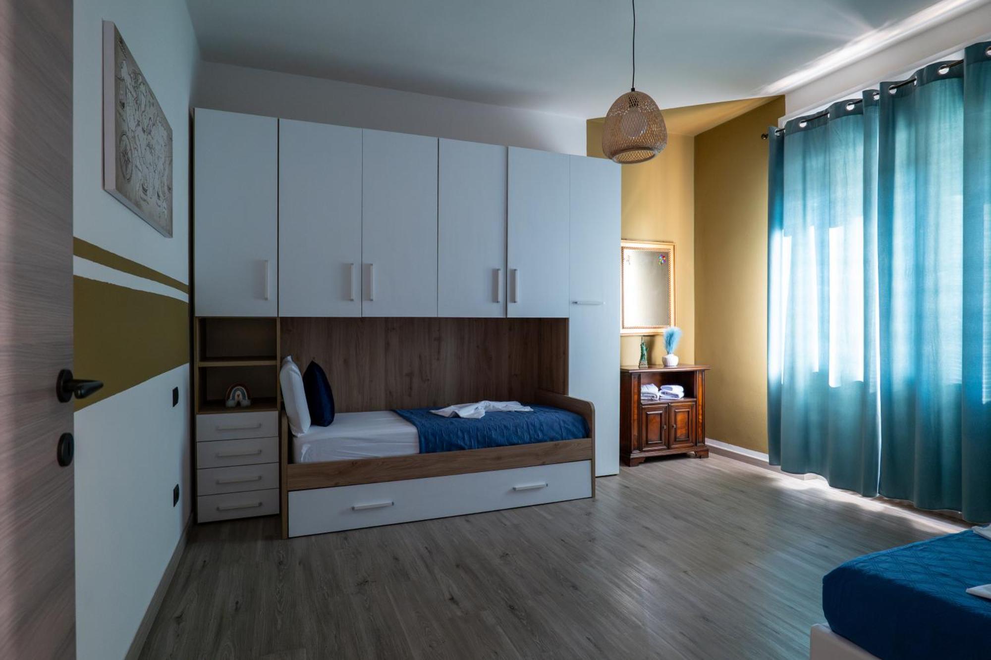 Casa Vacanze Aria Leggiuno Exteriör bild